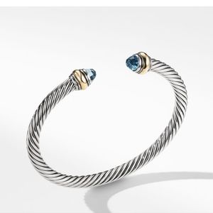 💎🦋Iconic  wearabl art David Yurman Cable Classics Bracelet Topaz. M